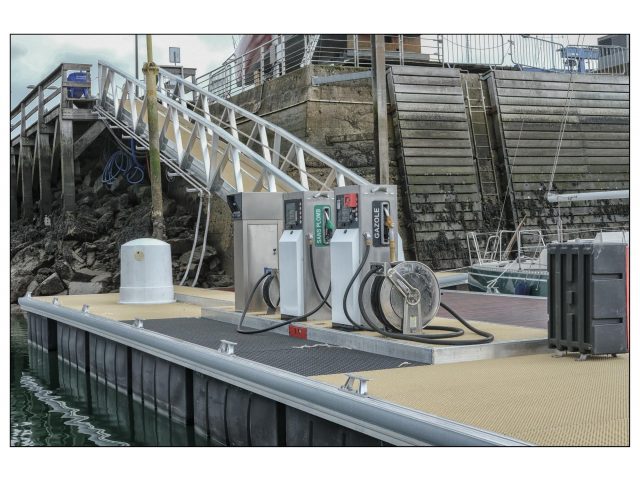 Réouverture de la station carburant 