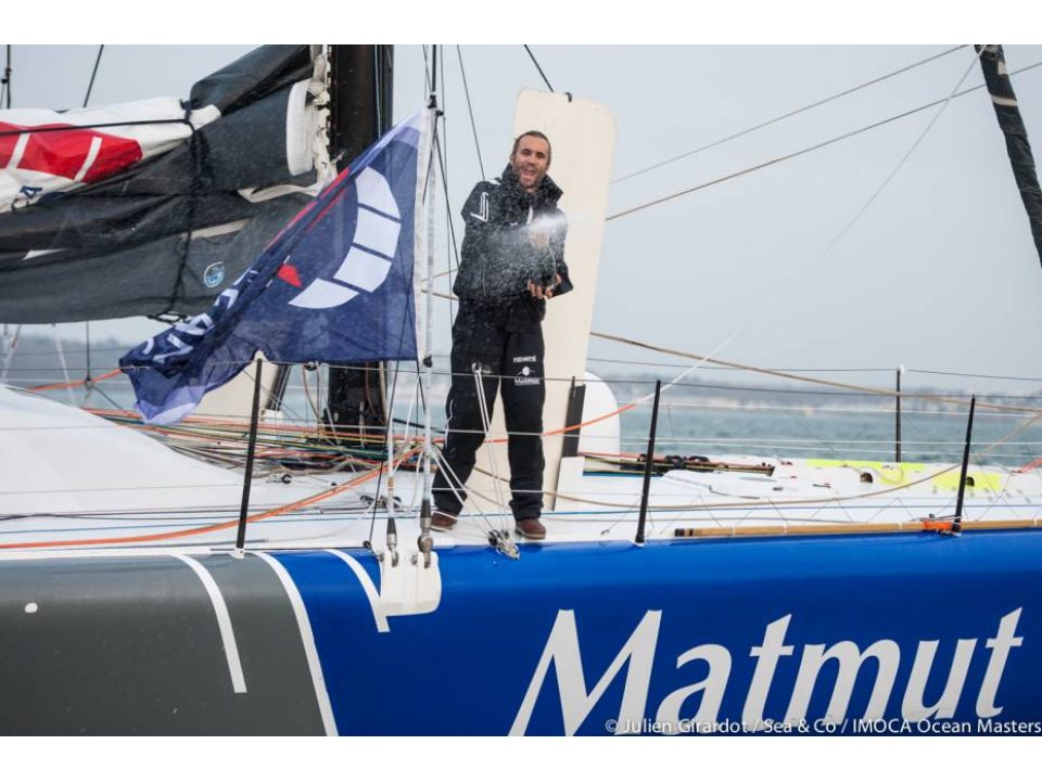 Fabrice Amedeo a franchi la ligne d'arrivée à 15:57